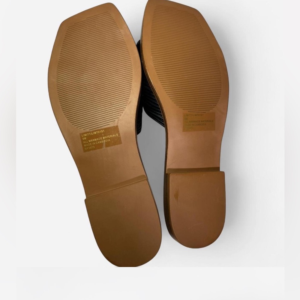 Steve Madden Black Crossband Slide Sandals with Tan Footbed - Picture 3 of 7
